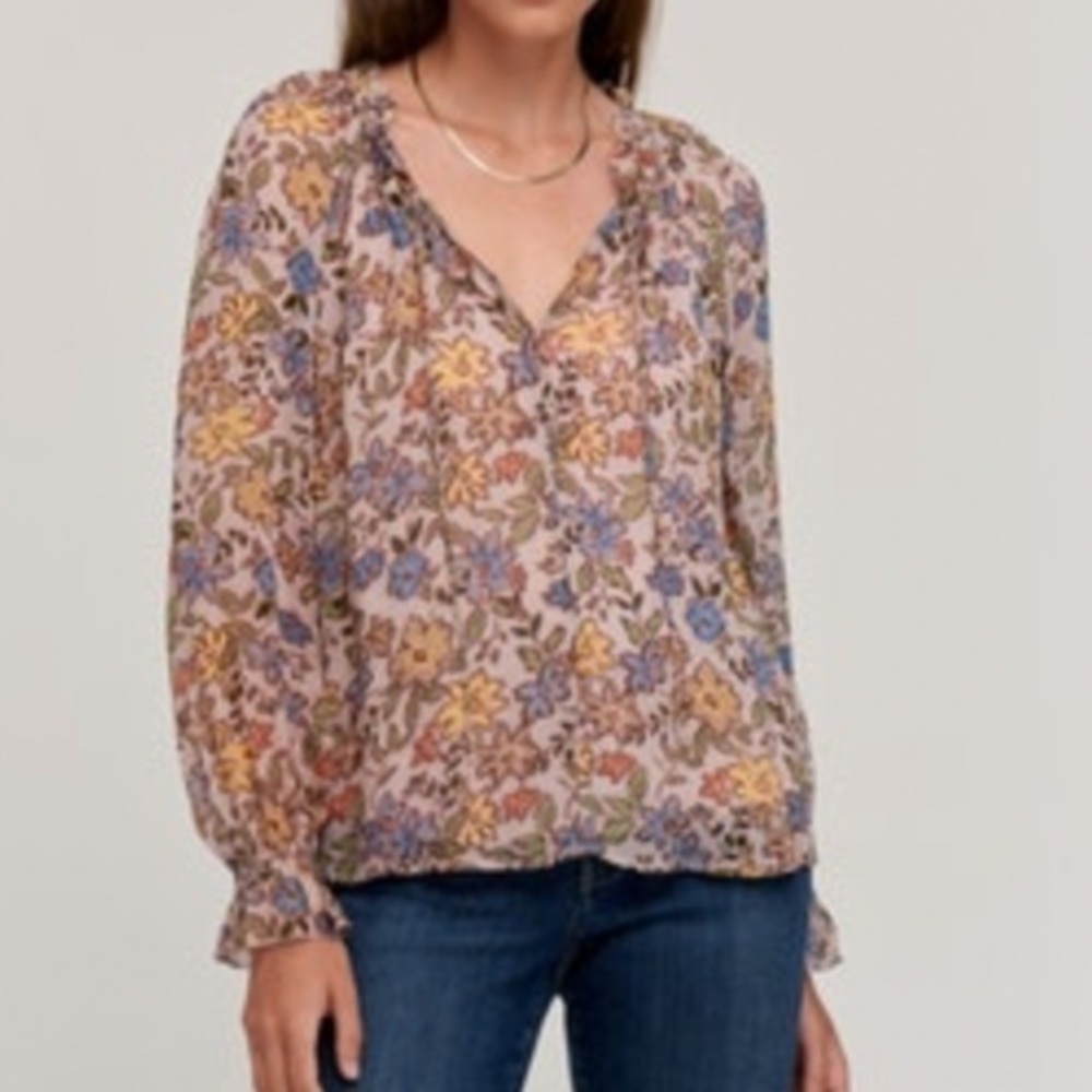 NWT Velvet Lexa Blouse Boho Floral in Buttercup